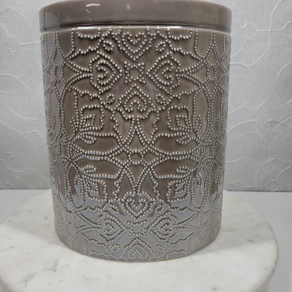 Barbara Barry Poetical Fine Porcelain Wastebasket Trash Can Vase Taupe - Picture 12 of 12